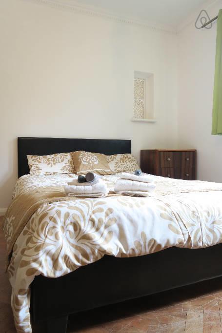 Whetstone Oyo Guest House Ellipse חדר תמונה
