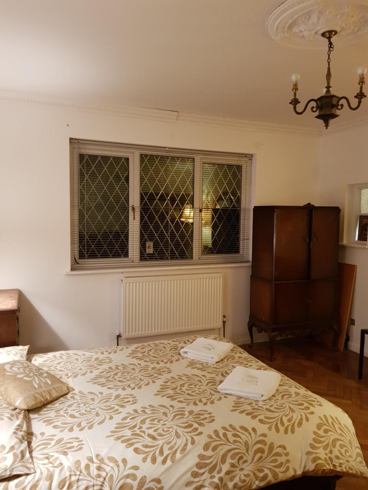 Whetstone Oyo Guest House Ellipse מראה חיצוני תמונה